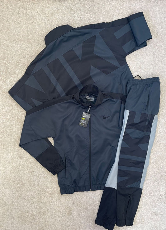 CHANDAL NIKE