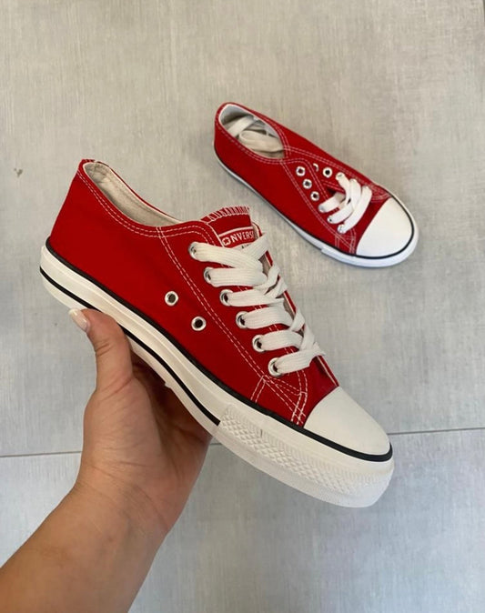 Converse baja roja